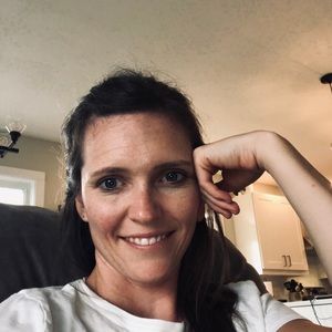 Meet your Posher, Briana